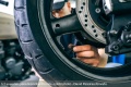 Comment contrler pression pneus motos