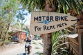 Bali veut interdire location motos scooters